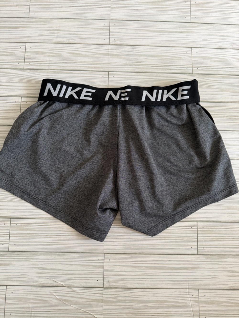 Nike | Grey Dri-Fit Elastic Waist Foldover Athletic Short - Size M - Picture 4 of 4